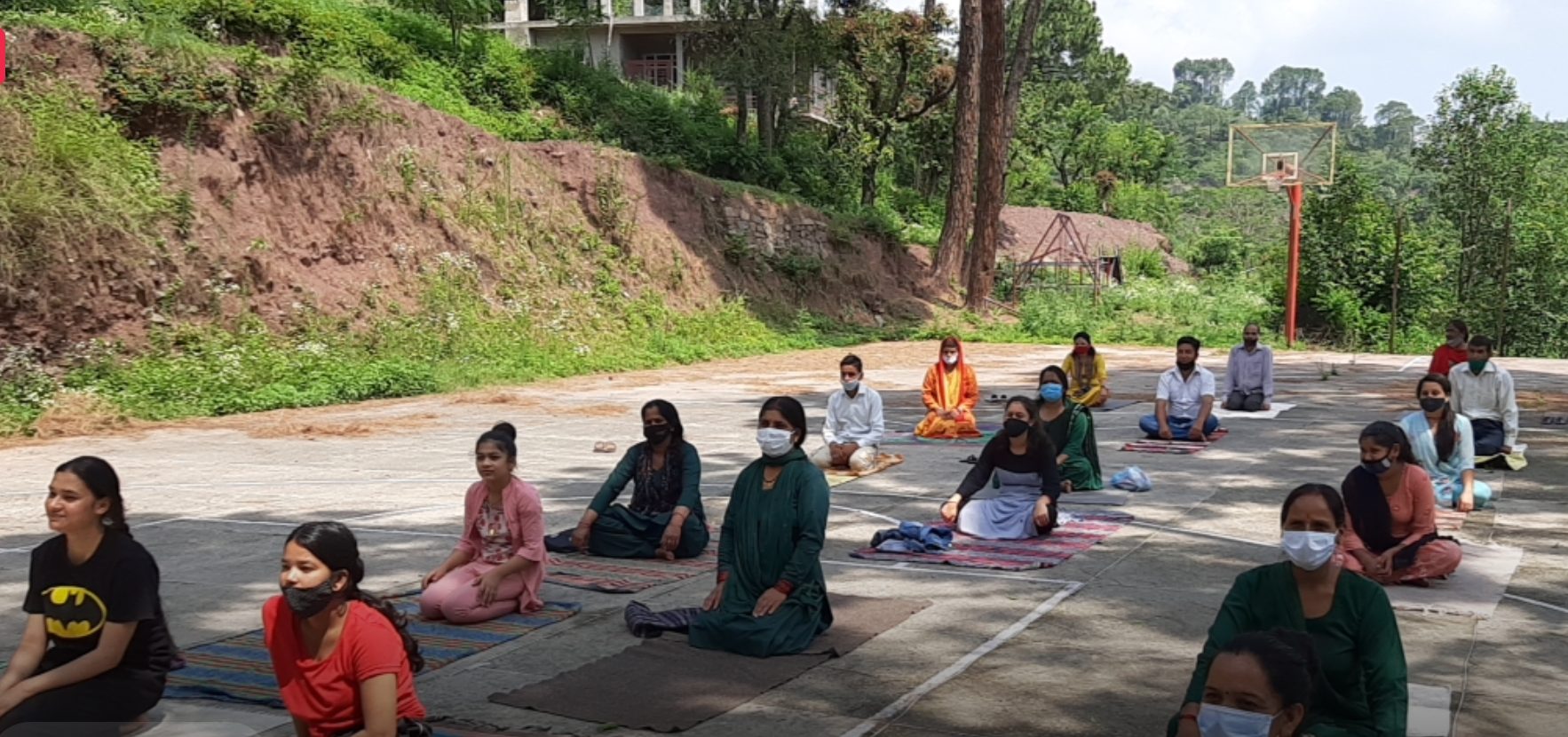 कुठाड़ में विश्व Yog दिवस के अवसर पर शिविर आयोजित